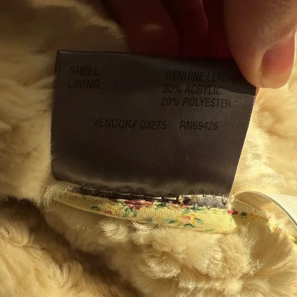 Wilsons Leather Brown Shearling Vest - Picture 6 of 8